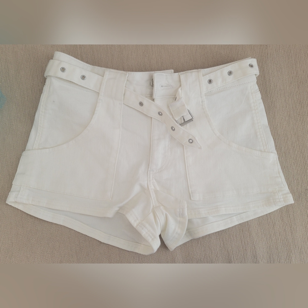 Forever 21 Women's White Denim Shorts